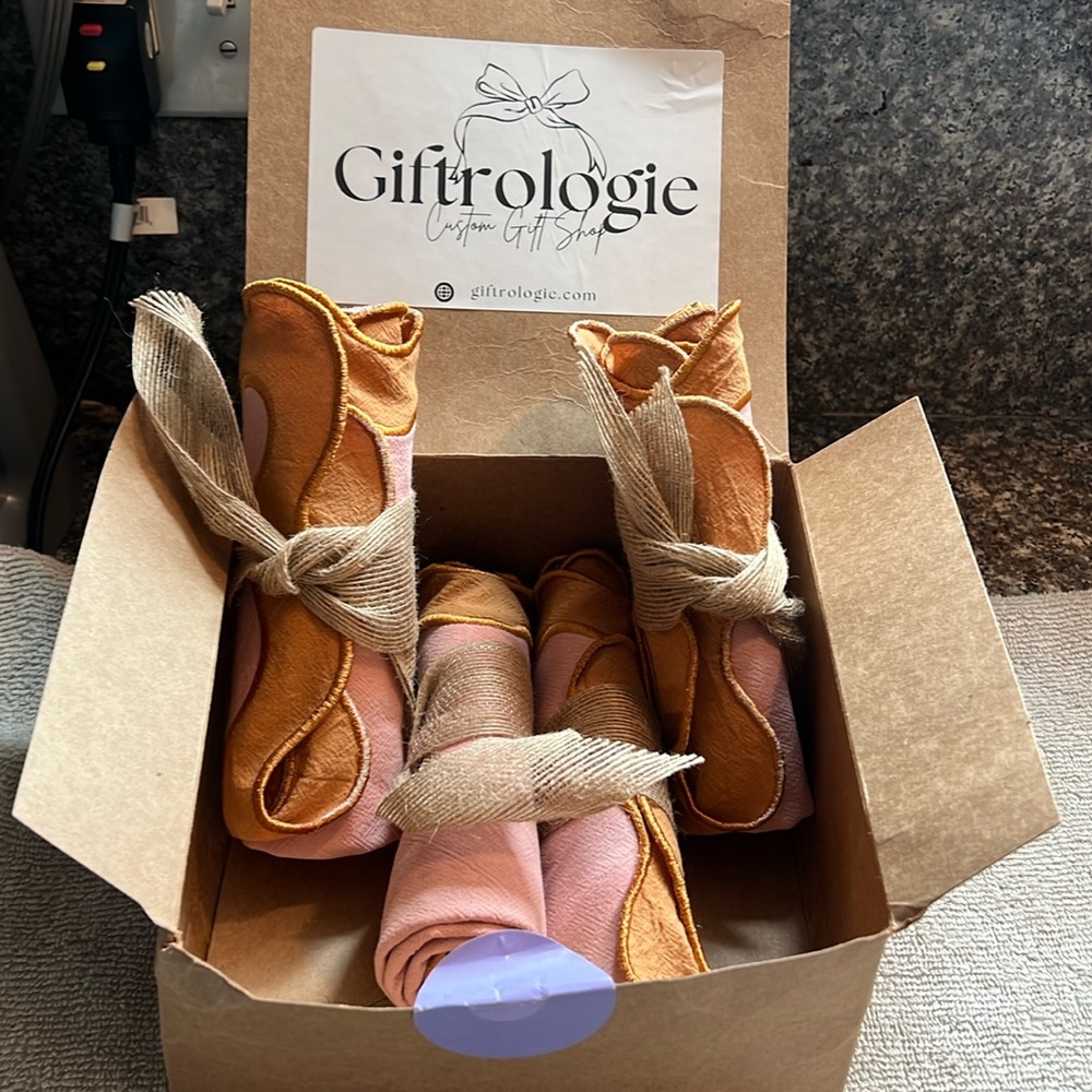 Giftrologie (Etsy) 4 Placemats